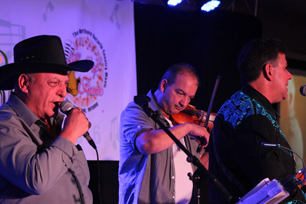 %_tempFileNameIMG_3935%