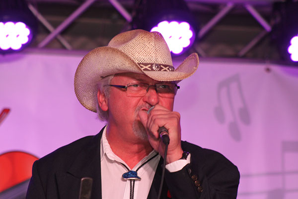 %_tempFileNameIMG_4104%