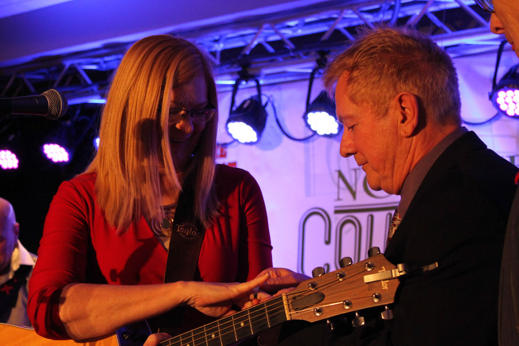 %_tempFileNameIMG_5787%