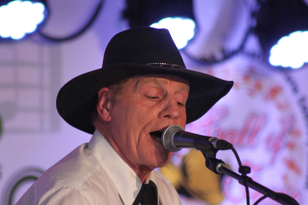 %_tempFileNameIMG_5888%