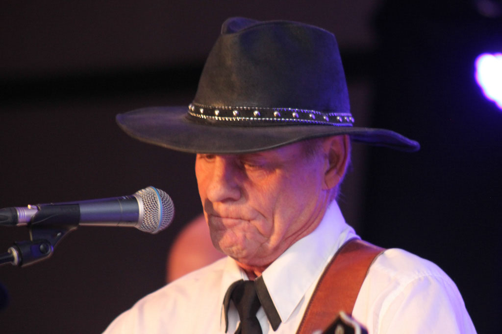 %_tempFileNameIMG_5890%