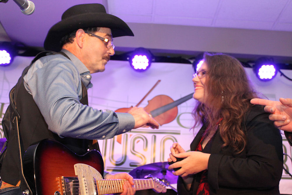 %_tempFileNameIMG_9000%