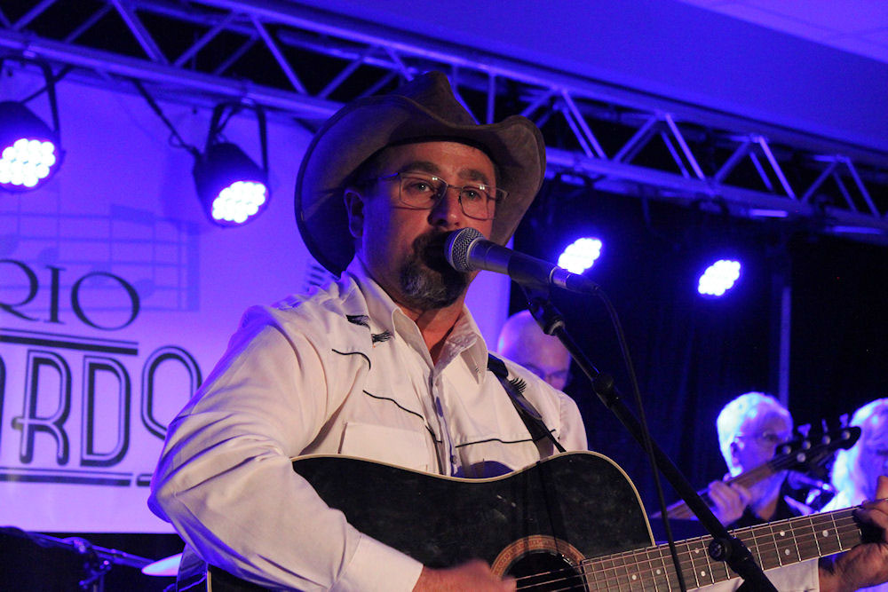 %_tempFileNameIMG_7923%