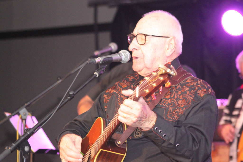 %_tempFileNameIMG_2818%