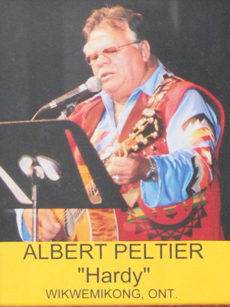 45_2007_Albert_Hardy_Peltier_-_Wikwemikong.jpg